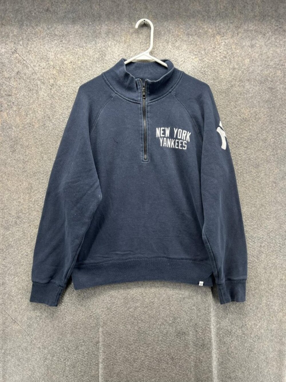 New York Yankees Sweatshirt Mens Medium Blue MLB Baseball 47 Brand Quarter Zip